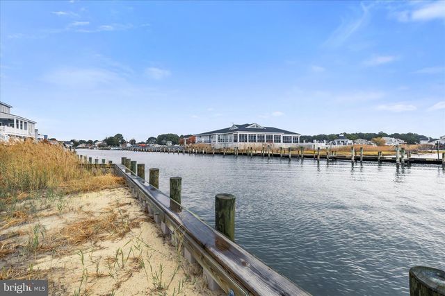 3336 BLACKBEARD RD, Greenbackville, VA 23356