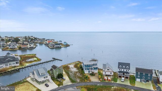 3336 BLACKBEARD RD, Greenbackville, VA 23356