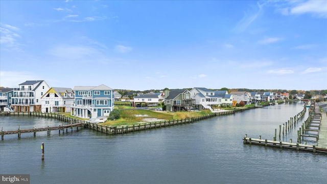 3336 BLACKBEARD RD, Greenbackville, VA 23356