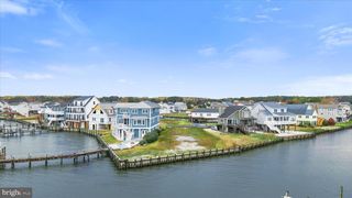 3336 BLACKBEARD RD, Greenbackville, VA 23356