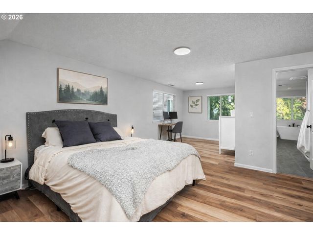 9940 Sw 153RD Ave, Beaverton, OR 97007