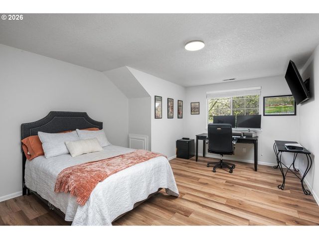 9940 Sw 153RD Ave, Beaverton, OR 97007