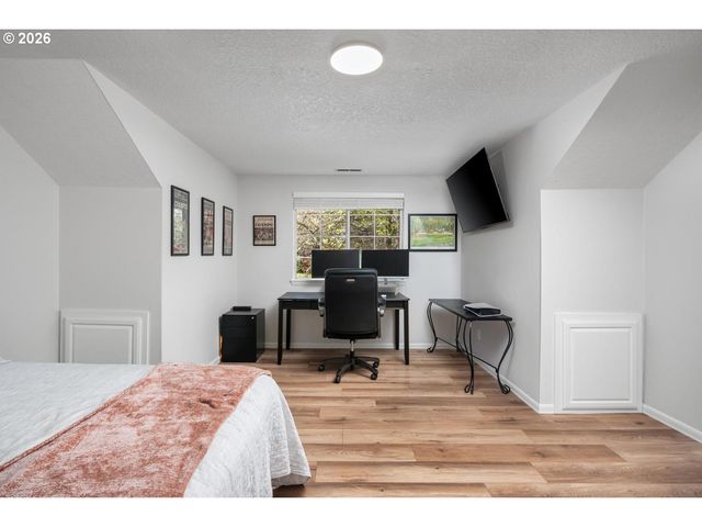 9940 Sw 153RD Ave, Beaverton, OR 97007