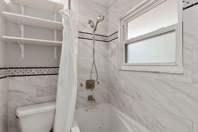 2005 CROOKED CREEK ST, San Antonio, TX 78232