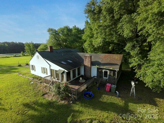 3390 & 3388 Hwy 151 Highway, Pageland, SC 29728