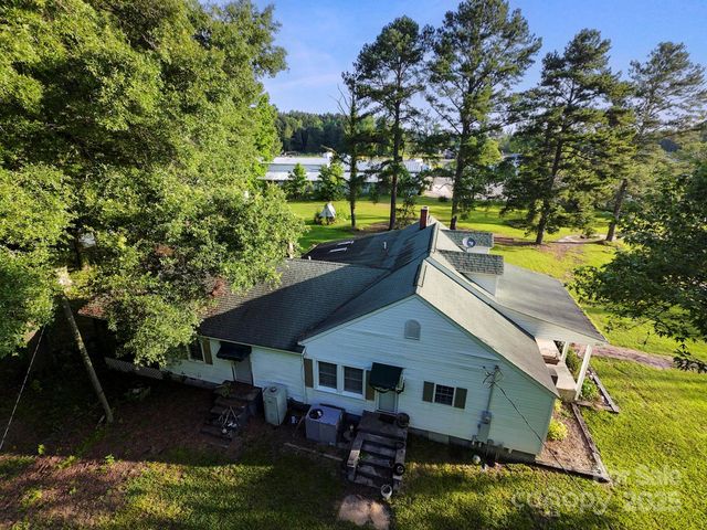 3390 & 3388 Hwy 151 Highway, Pageland, SC 29728