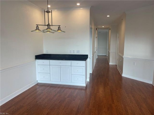 2301 Page Harbor Lndg Apt 205, Virginia Beach, VA 23451