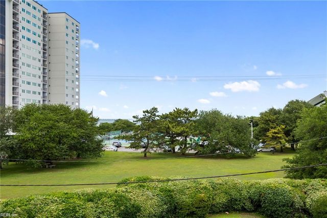 2301 Page Harbor Lndg Apt 205, Virginia Beach, VA 23451