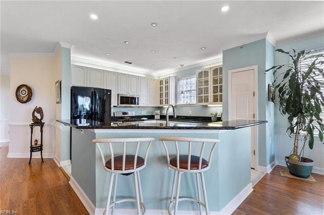 2301 Page Harbor Lndg Apt 205, Virginia Beach, VA 23451