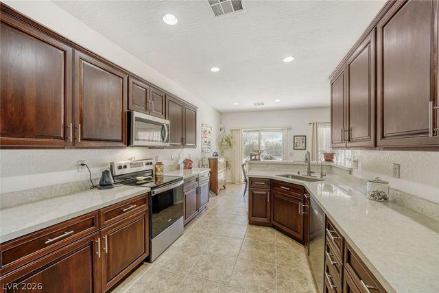 3315 Fire Eye Way, North Las Vegas, NV 89084