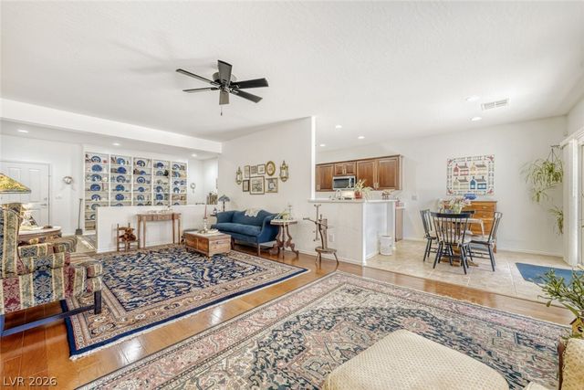 3315 Fire Eye Way, North Las Vegas, NV 89084