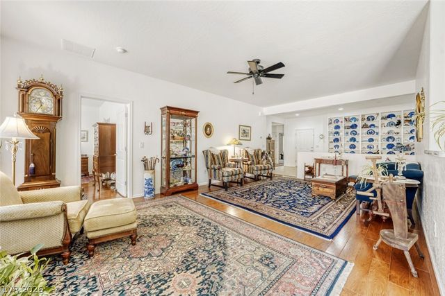 3315 Fire Eye Way, North Las Vegas, NV 89084