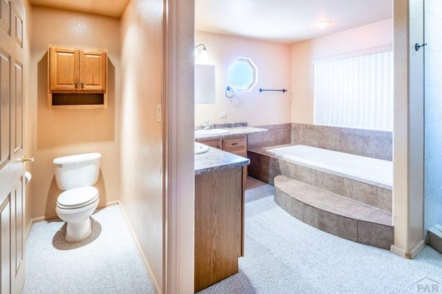 593 E Hahns Peak Ave, Pueblo West, CO 81007