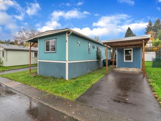 906 Sw ALDER St 4, Dundee, OR 97115