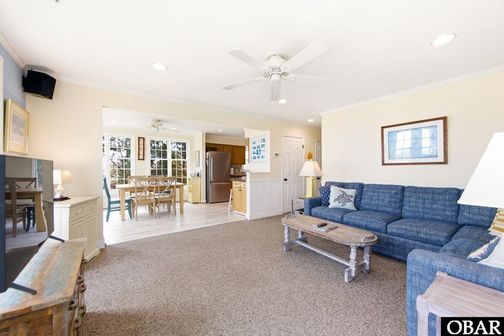 Image 15 of property listing at 9315 E Eagle Street Unit #B, Nags Head, NC 27959