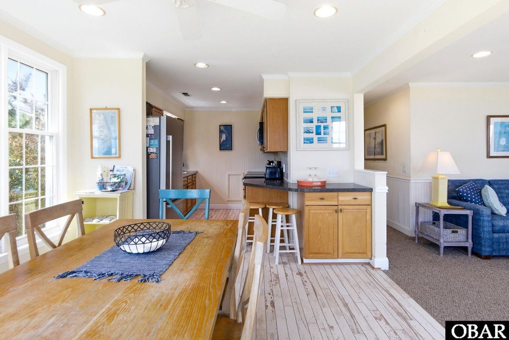 Image 16 of property listing at 9315 E Eagle Street Unit #B, Nags Head, NC 27959