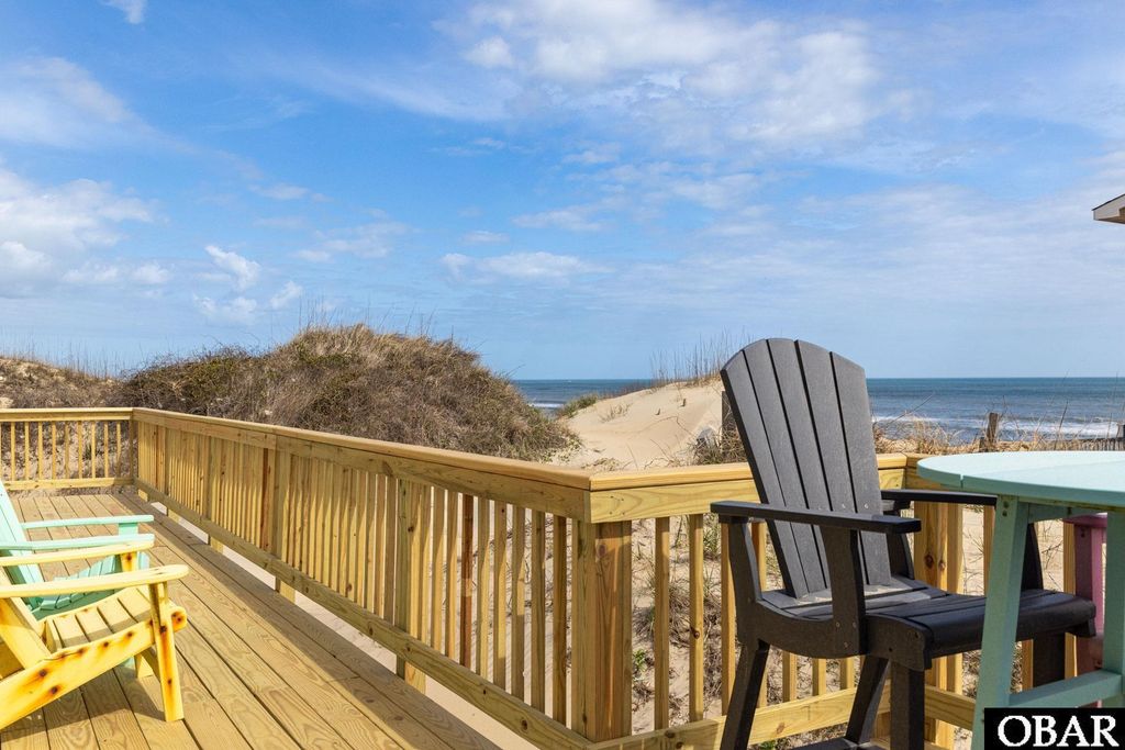 Image 4 of property listing at 9315 E Eagle Street Unit #B, Nags Head, NC 27959