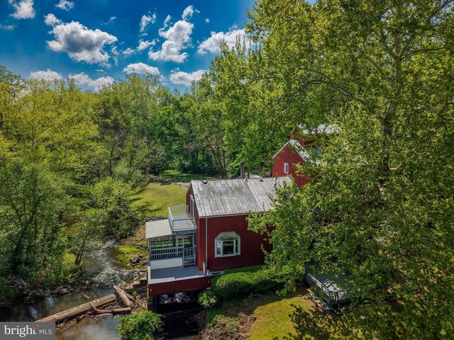 6908 ROXBURY MILL RD, Spotsylvania, VA 22551