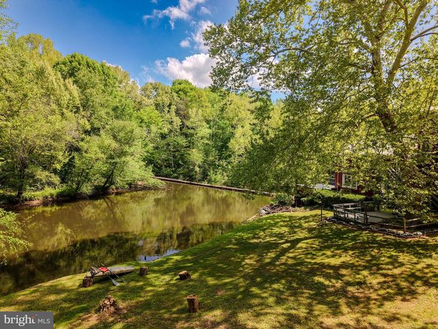 6908 ROXBURY MILL RD, Spotsylvania, VA 22551