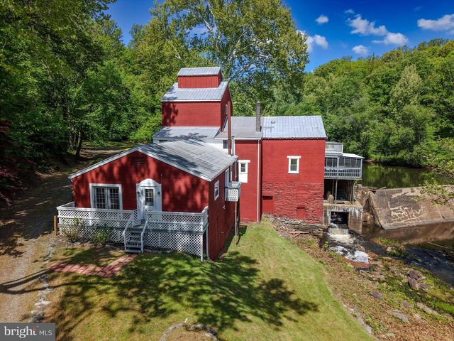 6908 ROXBURY MILL RD, Spotsylvania, VA 22551