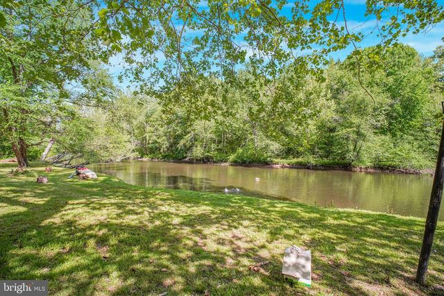 6908 ROXBURY MILL RD, Spotsylvania, VA 22551