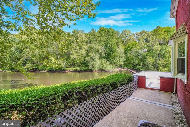 6908 ROXBURY MILL RD, Spotsylvania, VA 22551