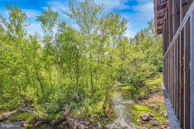 6908 ROXBURY MILL RD, Spotsylvania, VA 22551