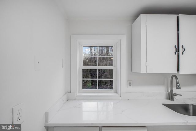6908 ROXBURY MILL RD, Spotsylvania, VA 22551