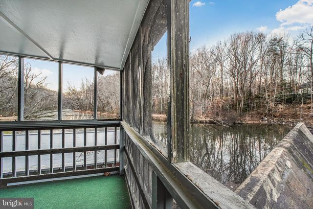 6908 ROXBURY MILL RD, Spotsylvania, VA 22551