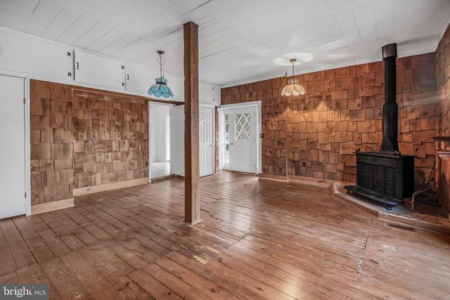 6908 ROXBURY MILL RD, Spotsylvania, VA 22551