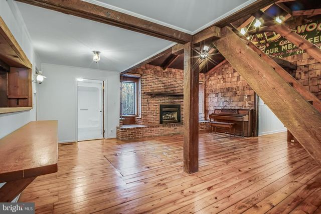 6908 ROXBURY MILL RD, Spotsylvania, VA 22551
