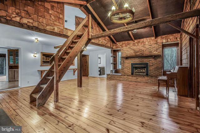 6908 ROXBURY MILL RD, Spotsylvania, VA 22551