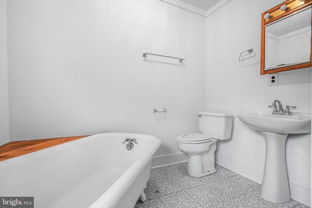 6908 ROXBURY MILL RD, Spotsylvania, VA 22551