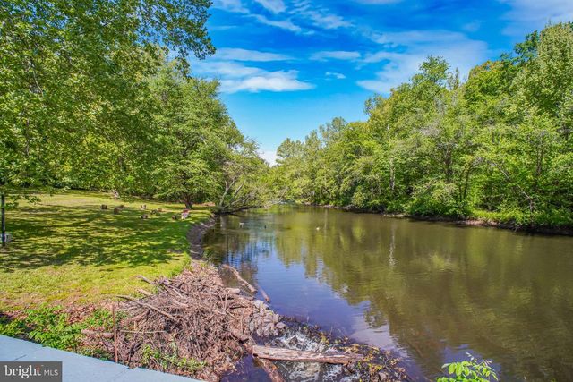 6908 ROXBURY MILL RD, Spotsylvania, VA 22551