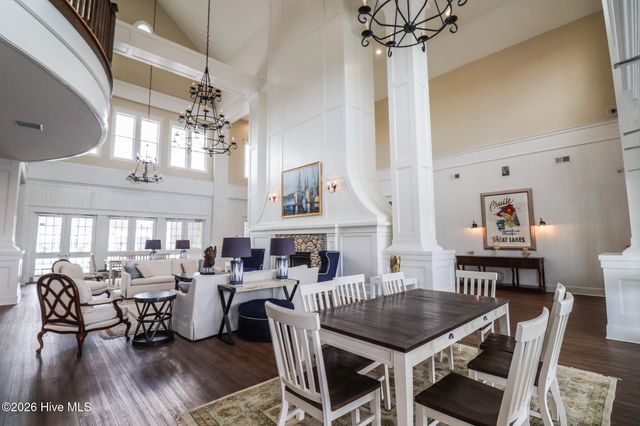 207 Everett Park Trail, Holly Ridge, NC 28445