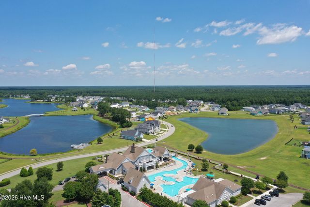 207 Everett Park Trail, Holly Ridge, NC 28445