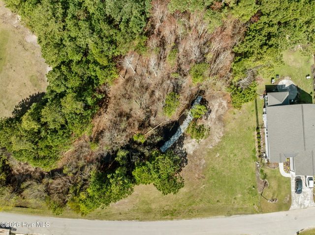 207 Everett Park Trail, Holly Ridge, NC 28445