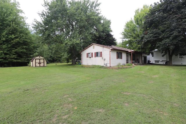 12083 N Seymour Road, Montrose, MI 48457