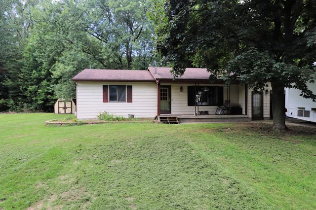 12083 N Seymour Road, Montrose, MI 48457