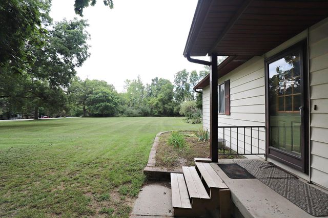 12083 N Seymour Road, Montrose, MI 48457