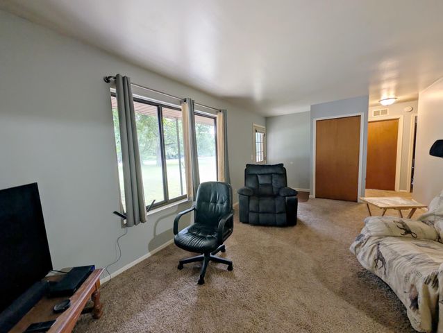 12083 N Seymour Road, Montrose, MI 48457