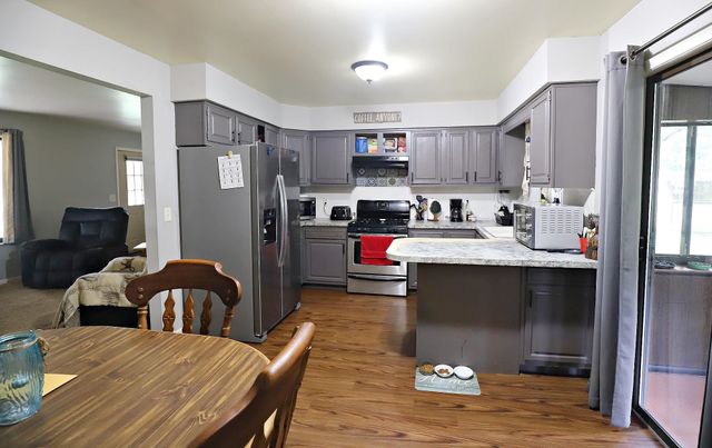 12083 N Seymour Road, Montrose, MI 48457