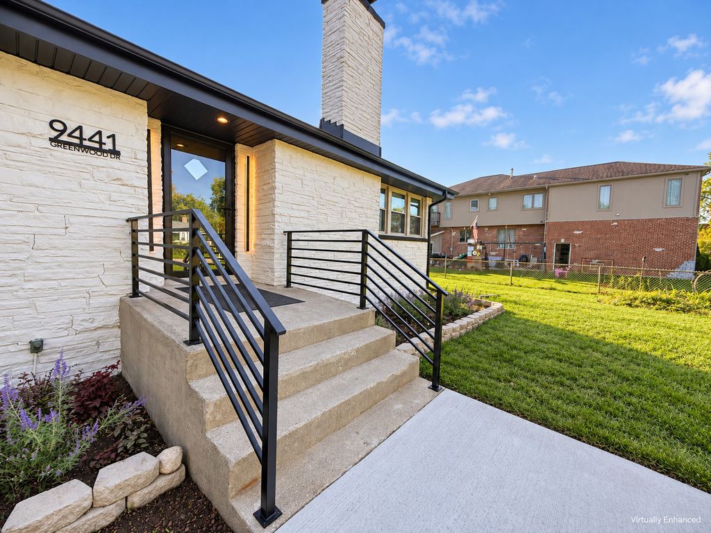 9441 Greenwood Drive, Des Plaines, IL 60016 — photo 3