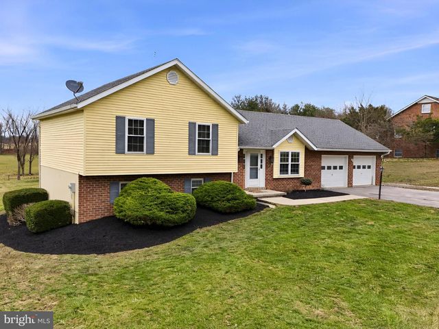 316 MATHIAS RD, Littlestown, PA 17340