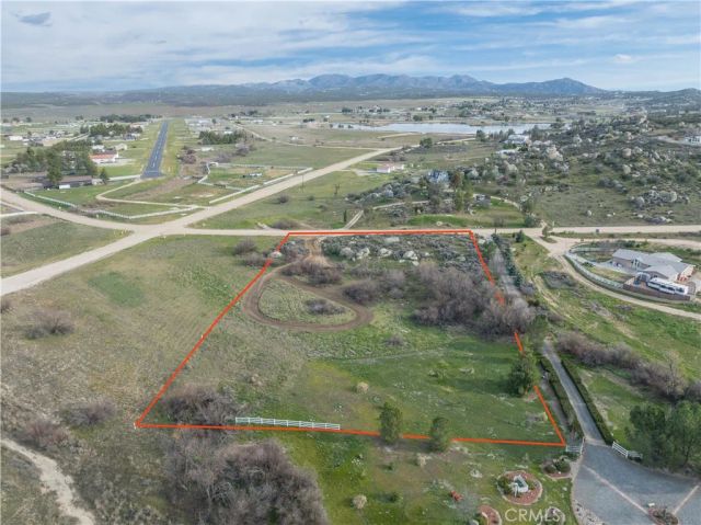 662 Saddleback, Aguanga, CA 92536