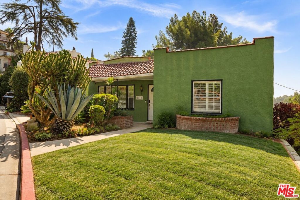1540 Stanford Drive, Glendale, CA 91205 — photo 3