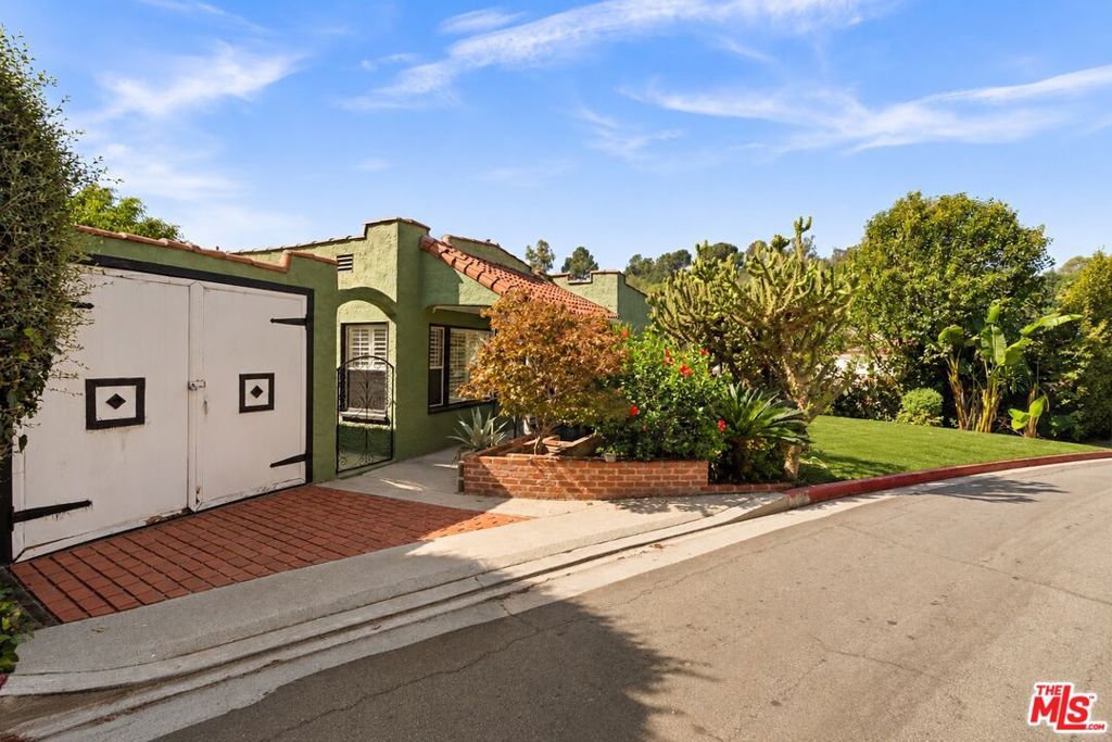 1540 Stanford Drive, Glendale, CA 91205 — photo 4