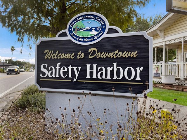 645 PINE STREET, Safety Harbor, FL 34695