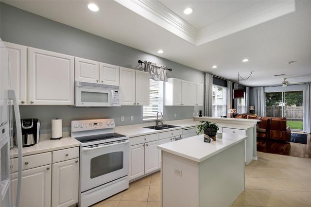 645 PINE STREET, Safety Harbor, FL 34695