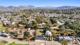 8553 Gardena Rd, Lakeside, CA 92040